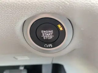 Chrysler Pacifica 2023 Touring L 4 puertas Minivan