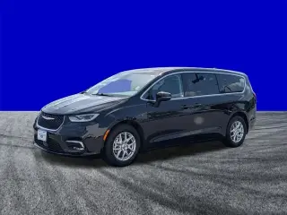 Chrysler Pacifica 2023 Touring L 4 puertas Minivan