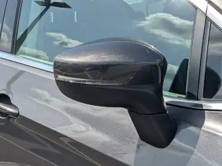 Chrysler Pacifica 2023 Touring L 4 puertas Minivan