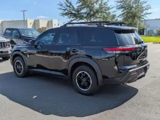 Nissan Pathfinder 2024 AWD Rock Creek 4dr SUV