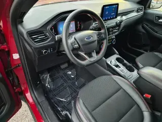 Ford Escape 2025 AWD ST-Line 4 puertas SUV
