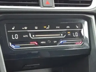 Volkswagen Taos 2025 AWD SE 4Motion 4p SUV