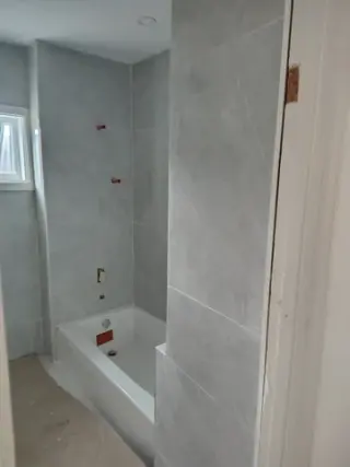 TILE INSTALACIÓN GARANTIZADA