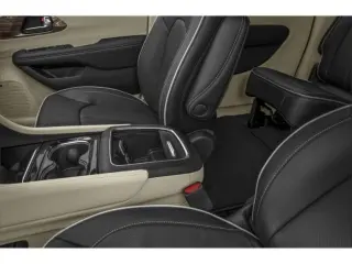 Chrysler Pacifica 2024 Limited 4dr Furgoneta Mini