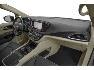 Chrysler Pacifica 2024 Limited 4dr Furgoneta Mini