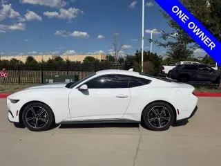 Ford Mustang 2024 EcoBoost 2 puertas Fastback