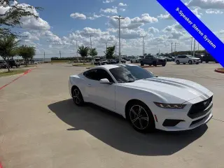 Ford Mustang 2024 EcoBoost 2 puertas Fastback