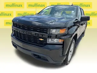 Chevrolet Silverado 1500 2021 4x2 Custom 4 puertas Cabina Crew 5.8 pies. SB