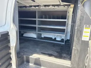 Furgoneta de Carga Chevrolet Express 2022 2500 3 puertas