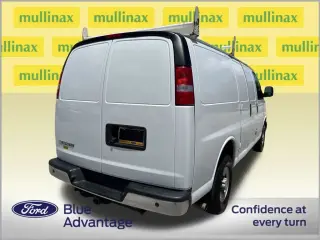 Furgoneta de Carga Chevrolet Express 2022 2500 3 puertas