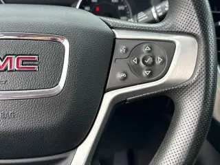 GMC Acadia 2022 SLE 4 puertas SUV