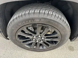 GMC Acadia 2022 SLE 4 puertas SUV