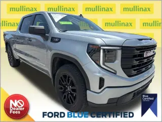 GMC Sierra 1500 2025 4x4 Pro 4 puertas Cabina Crew 6.6 pies. SB