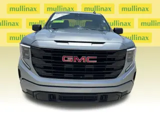 GMC Sierra 1500 2025 4x4 Pro 4 puertas Cabina Crew 6.6 pies. SB