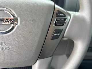 Nissan NV 2021 3500 HD SV 3 puertas Van de Carga con Techo Alto