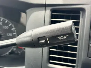 Nissan NV 2021 3500 HD SV 3 puertas Van de Carga con Techo Alto