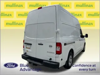 Nissan NV 2021 3500 HD SV 3 puertas Van de Carga con Techo Alto