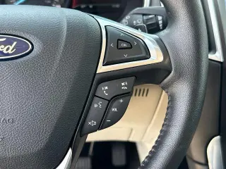 Ford Edge 2016 Titanium 4 puertas Crossover