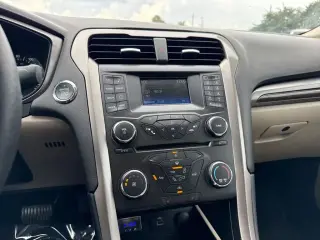 Ford Fusion 2017 AWD SE 4 puertas Sedan