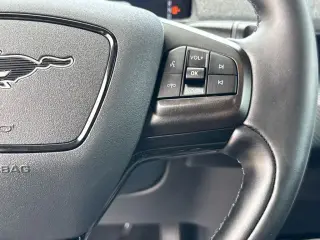 Ford Mustang Mach-E 2025 Premium 4 puertas SUV