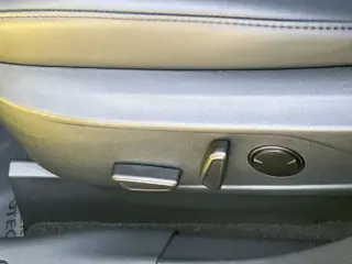 Ford Mustang Mach-E 2025 Premium 4 puertas SUV