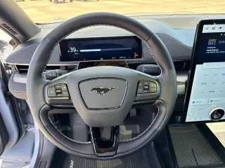 Ford Mustang Mach-E 2025 AWD GT 4 puertas SUV