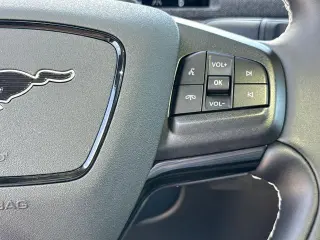 Ford Mustang Mach-E 2025 AWD GT 4 puertas SUV