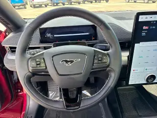 Ford Mustang Mach-E 2025 AWD GT 4 puertas SUV