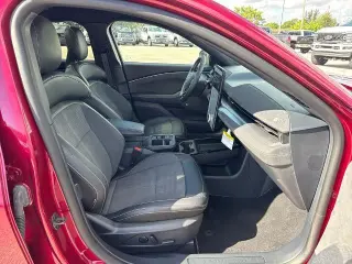 Ford Mustang Mach-E 2025 AWD GT 4 puertas SUV