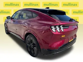 Ford Mustang Mach-E 2025 AWD GT 4 puertas SUV