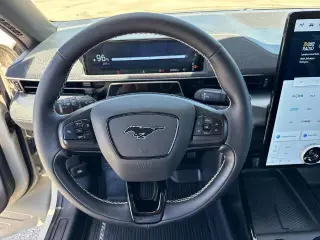 Ford Mustang Mach-E 2025 AWD GT 4 puertas SUV