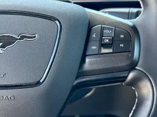 Ford Mustang Mach-E 2025 AWD GT 4 puertas SUV