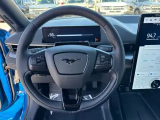 Ford Mustang Mach-E 2025 AWD GT 4 puertas SUV