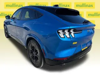 Ford Mustang Mach-E 2025 AWD GT 4 puertas SUV