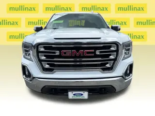 GMC Sierra 1500 2020 4x4 SLT Cabina Crew 4 puertas 5.8 ft. SB