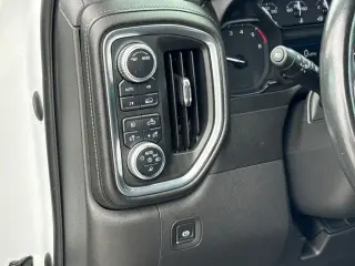 GMC Sierra 1500 2020 4x4 SLT Cabina Crew 4 puertas 5.8 ft. SB