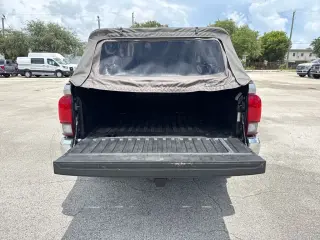 Toyota Tacoma 2018 4x2 SR5 V6 4p Doble Cabina 5,0 pies SB
