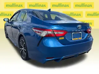 Toyota Camry 2019 SE 4p Sedan