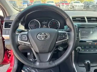 Toyota Camry 2017 SE 4p Sedan