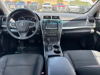 Toyota Camry 2017 SE 4p Sedan