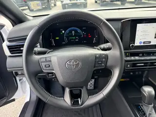 Toyota Camry 2025 SE 4p Sedan