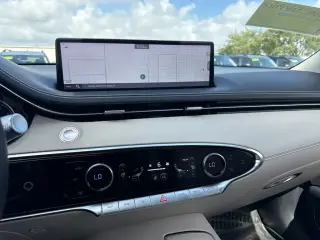 Genesis GV70 2025 AWD 3.5T Sport 4p SUV
