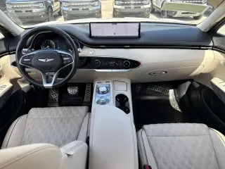 Genesis GV70 2025 AWD 3.5T Sport 4p SUV