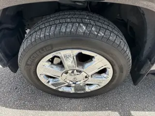 Toyota Tundra 2020 4x4 Edición 1794 4p CrewMax Cab Pickup SB