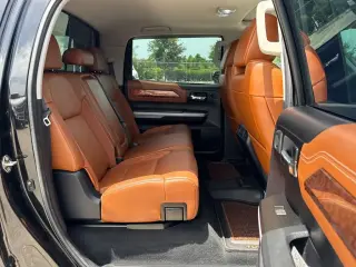 Toyota Tundra 2020 4x4 Edición 1794 4p CrewMax Cab Pickup SB