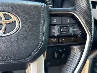 Toyota Tundra 2024 4x4 SR5 4dr CrewMax Cab Pickup SB