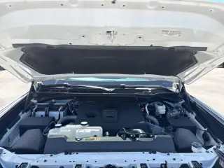 Toyota Tundra 2024 4x4 SR5 4dr CrewMax Cab Pickup SB