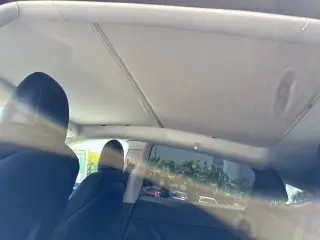 Tesla Model Y 2023 AWD Long Range 4p Crossover