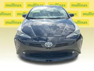 Toyota Prius 2019 AWD LE AWD-e 4p Hatchback