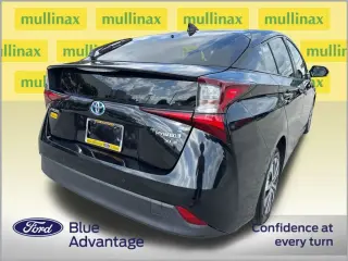 Toyota Prius 2019 AWD LE AWD-e 4p Hatchback